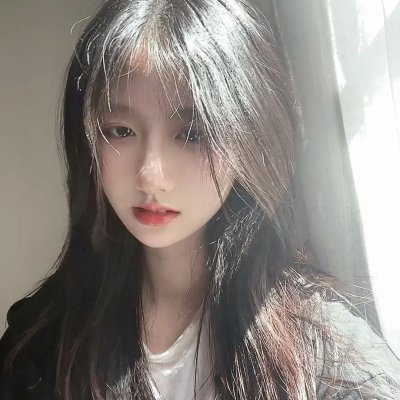 三个月亮